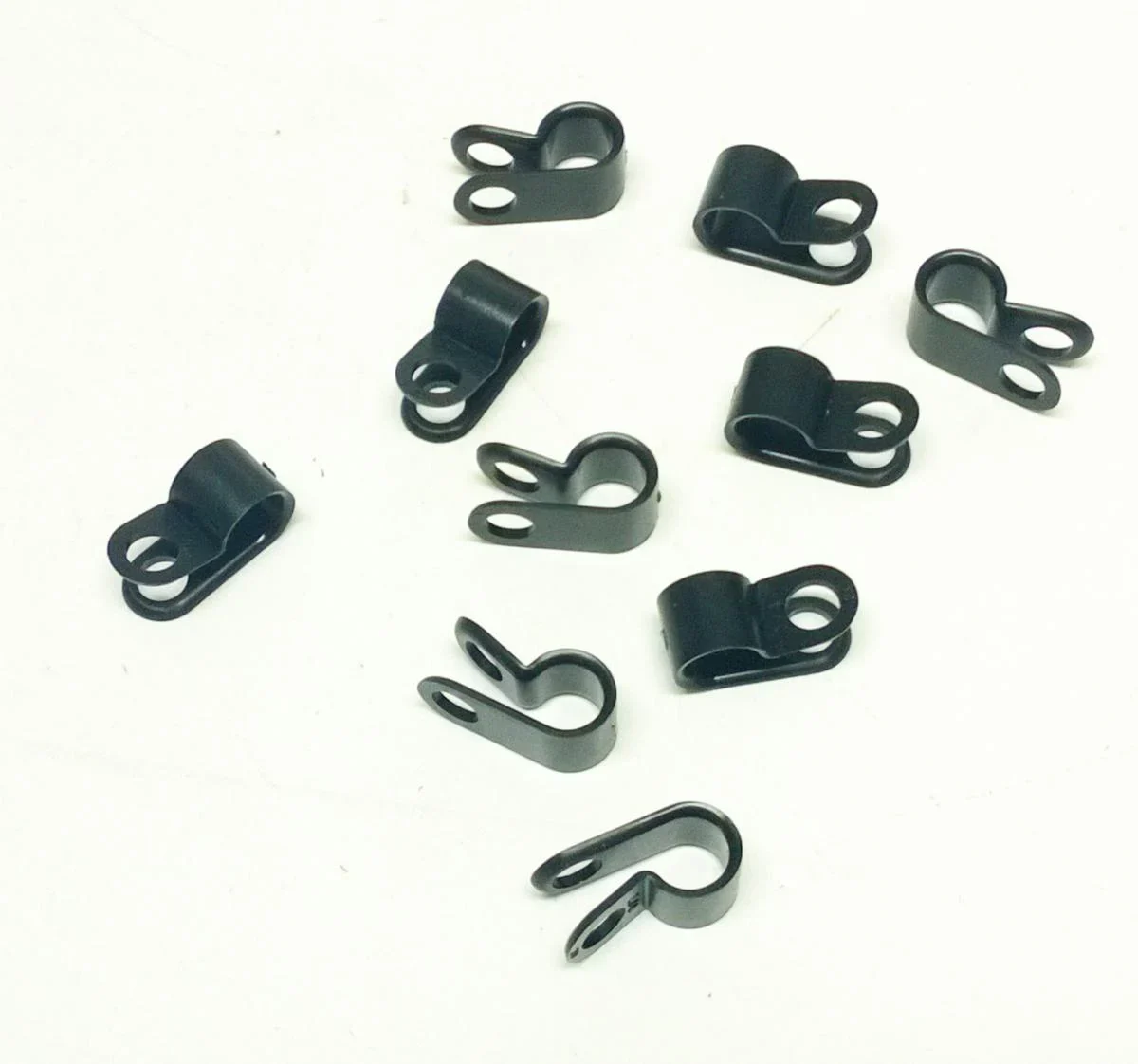6mm NYLON P CLIP PK/10