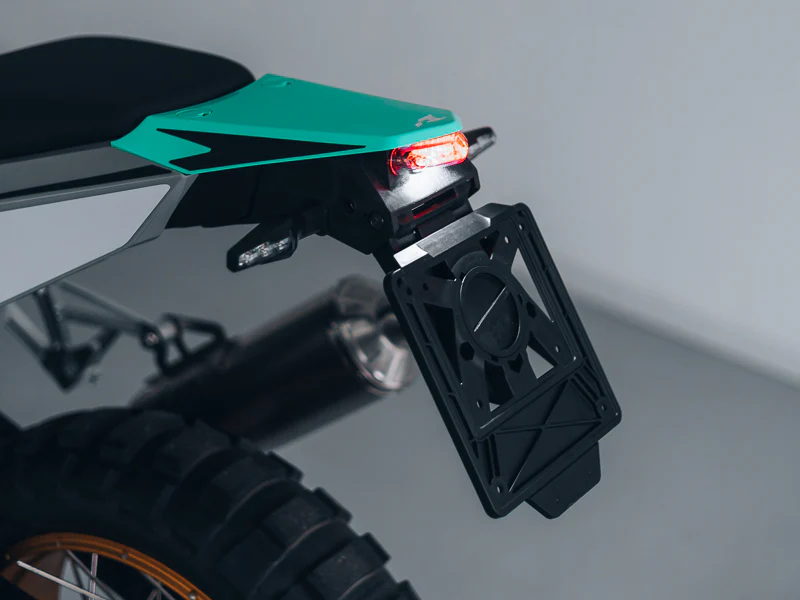 INTEGRA TAILIGHT & NUMBER PLATE HOLDER KOVE 800 2025 R-TECH R-PTLEDKOVNR25 - Image 2