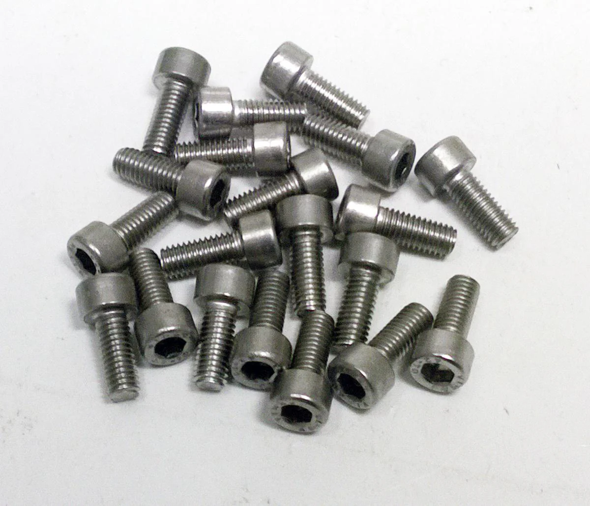 PK/20 M5x12 SS ALLEN CAP, STAINLESS STEEL SCREW