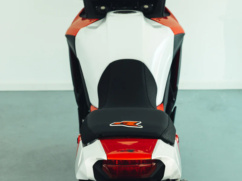 PLASTIC KIT WITH SEAT TRANSALP 750 R-TECH RED BLACK WHITE R-KITALP-RS1-024 - Image 5