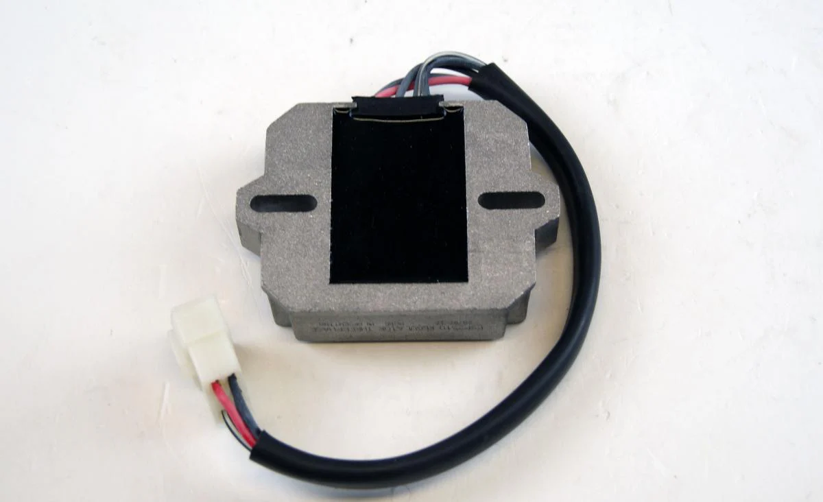 REGULATOR 12V / 35A TRIUMPH, ARROWHEAD ESP2510 230-42027, T1300888 / T1300889 / T1300819