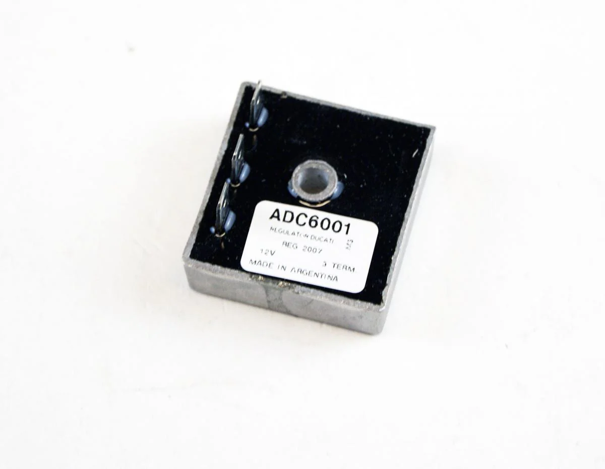 REGULATOR 12V / 8A DUCATI, APRILIA, ARROWHEAD ADC6001