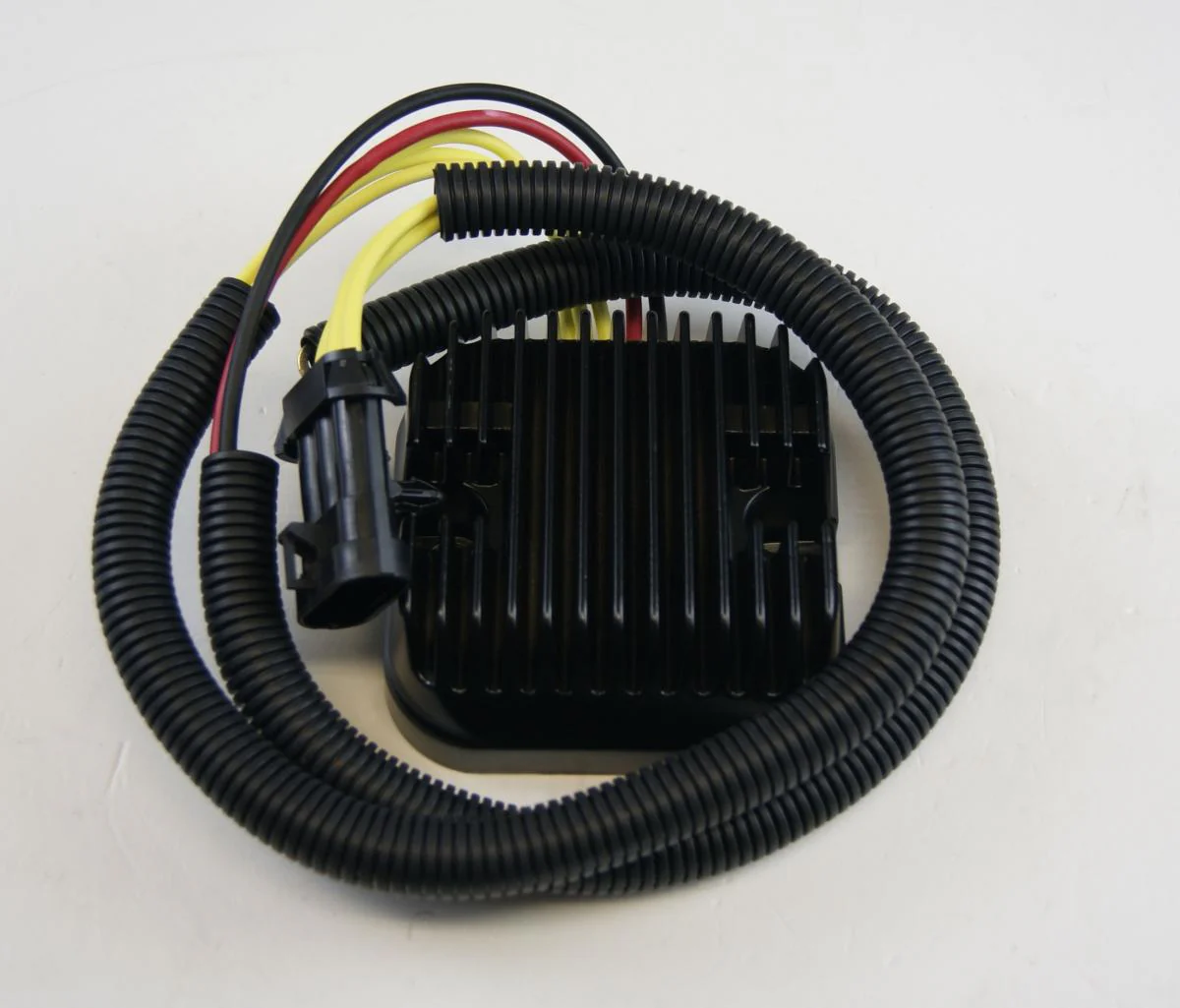 REGULATOR 12V POLARIS RZR, Arrowhead APO6026 4013904 - Image 3