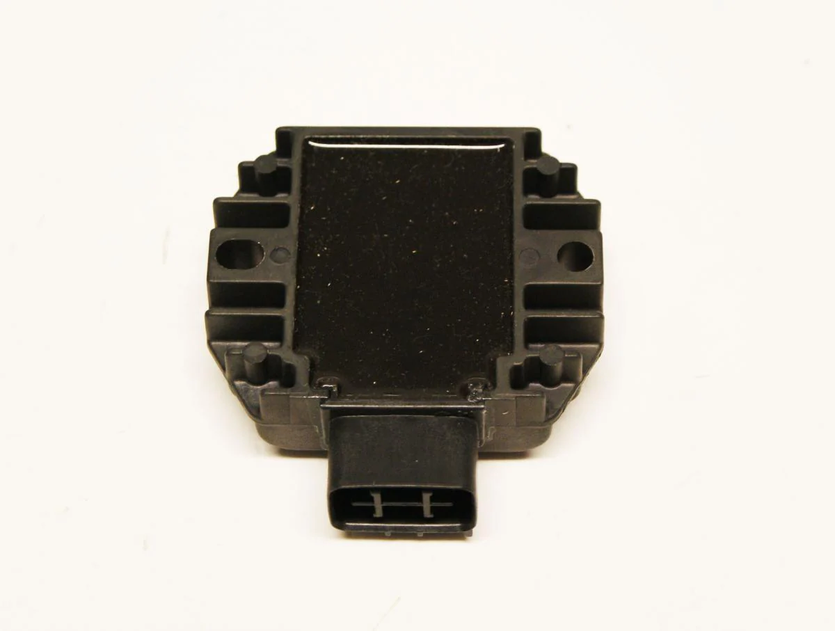 REGULATOR 32800-38F10 LT-A400 KL20-8760 ATV - Image 2