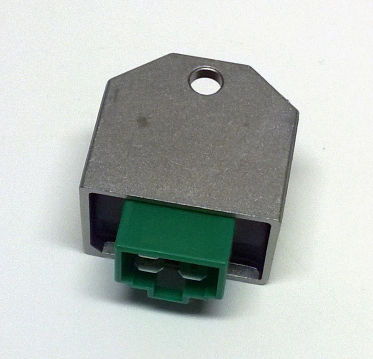 REGULATOR RECTIFIER SUZUKI 3 PINS, LT 80 LT80 1990-2006 QUAD ATV - Image 2